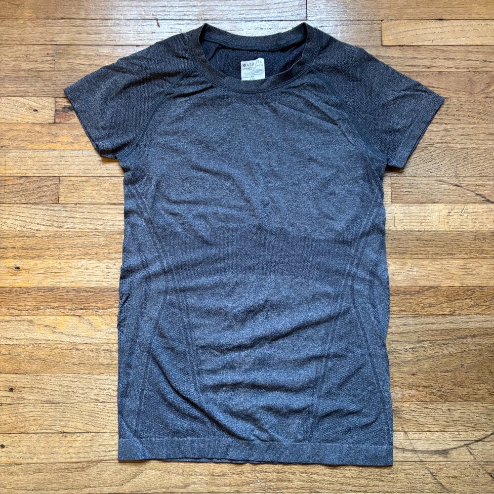 Athleta Momentum Seamless Tee XS Women's Gray